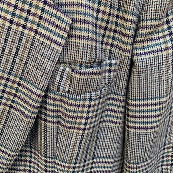 Jos A. Bank plaid blazer size 8 - Picture 3 of 10